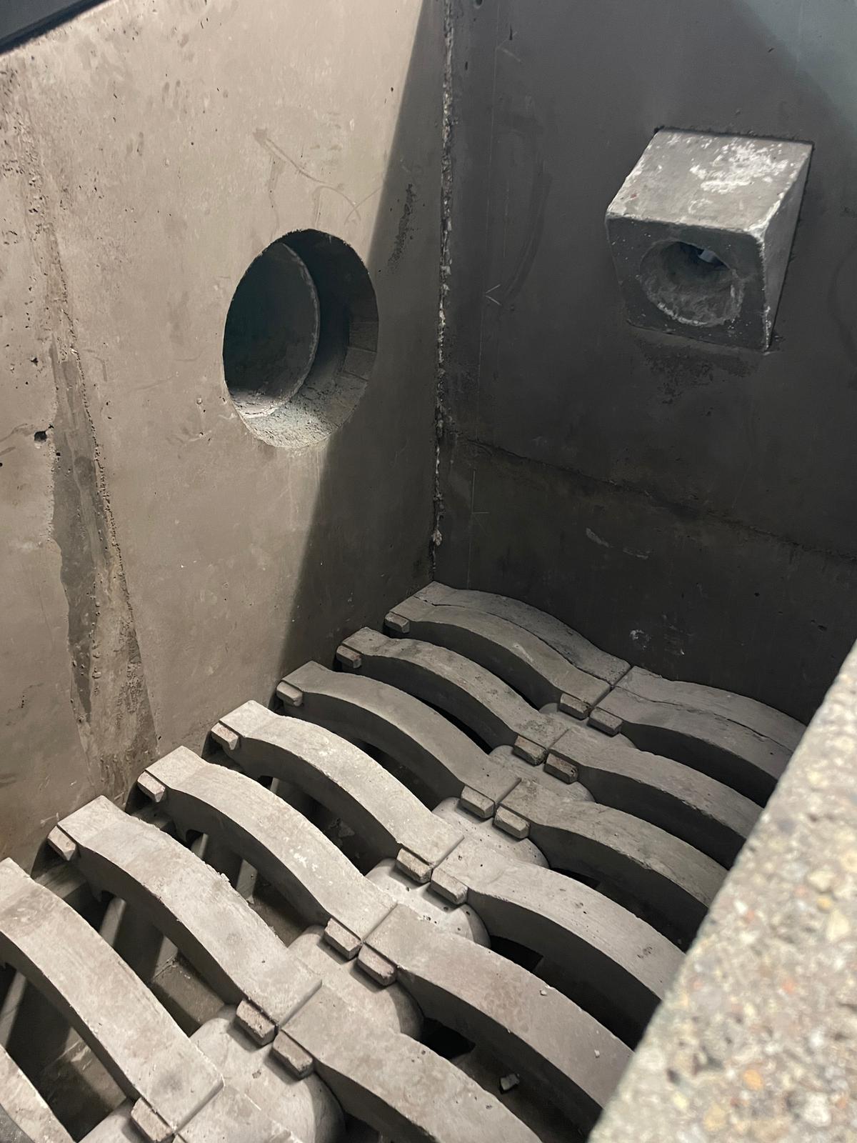 AIS1250-grate-bars-2